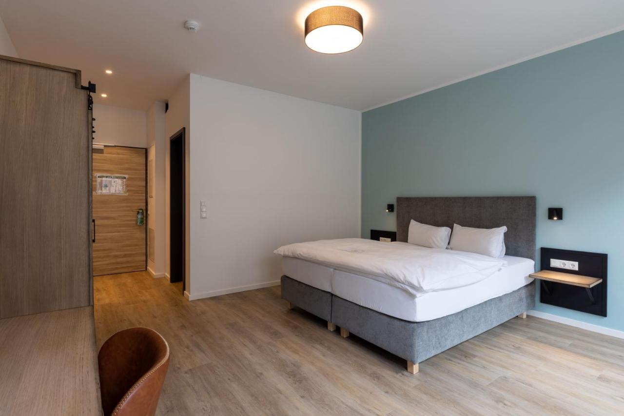 Hotel Baumann Otterfing エクステリア 写真